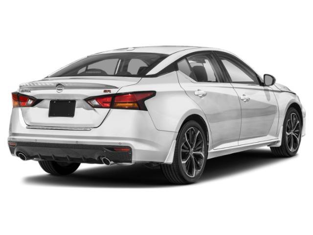 Used 2024 Glacier White Nissan 2.5 SR image 2