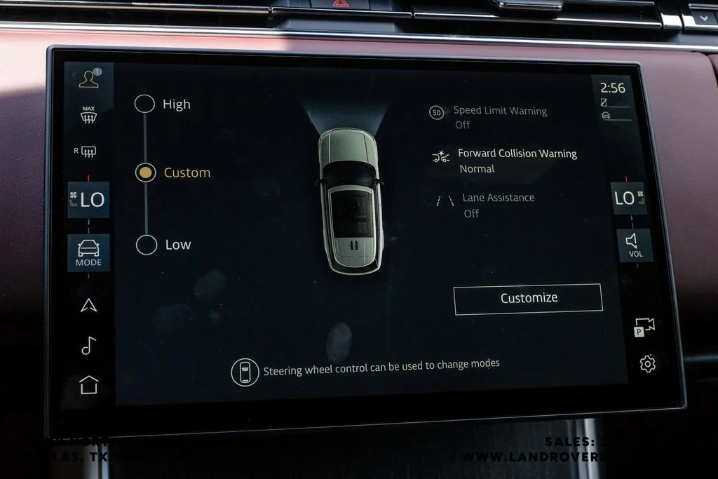 New 2026 Fuji White Land Rover SE image 34