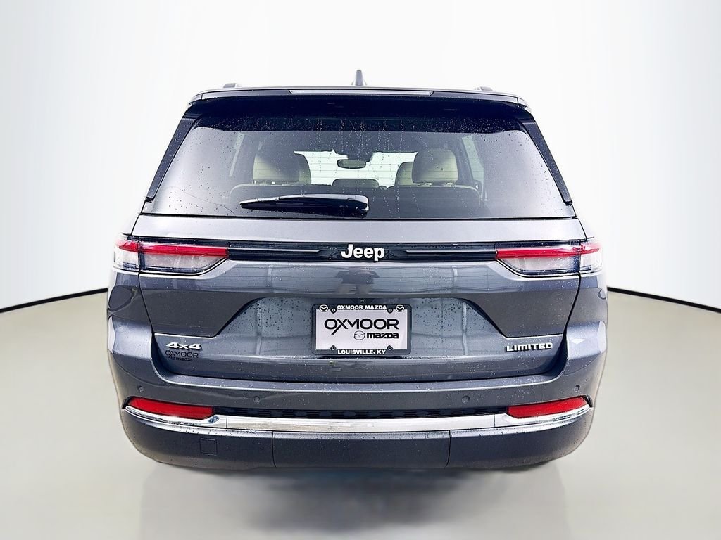 Used 2024 Baltic Gray Metallic Clearcoat Jeep Limited image 6