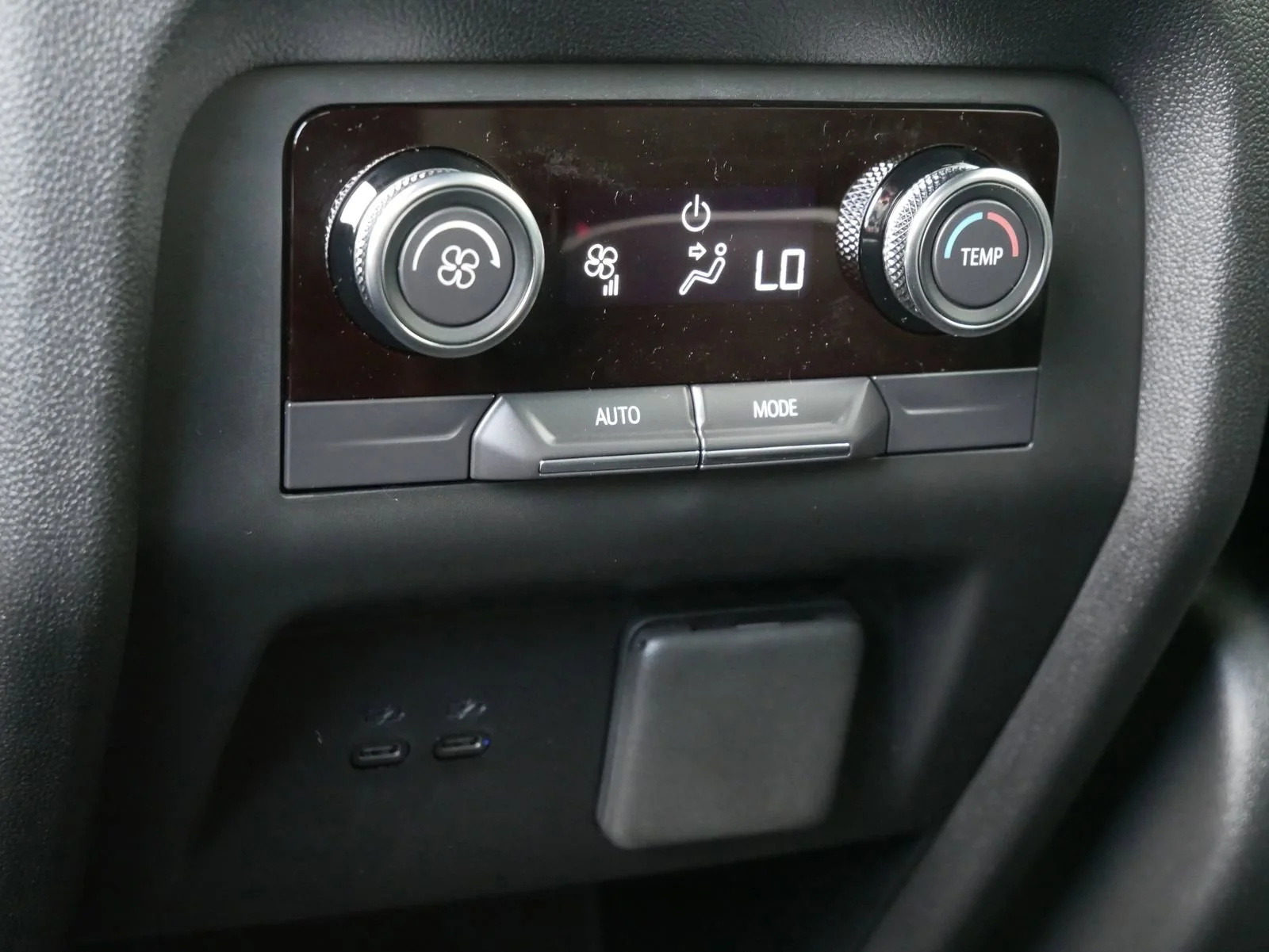 2026 Buick Enclave Sport Touring - Photo 8