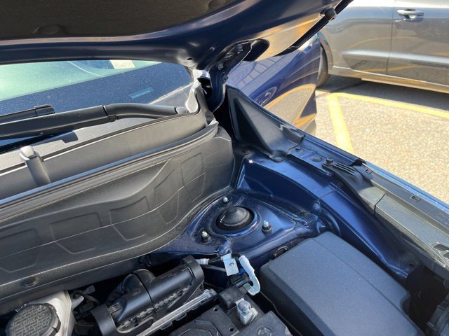 Used 2021 Dark Ocean Blue/White Roof Kia SX image 23