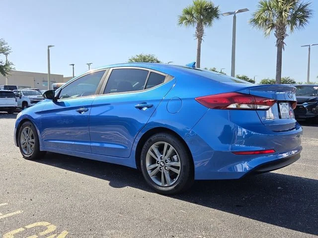 Used 2018 Blue Hyundai SEL image 4