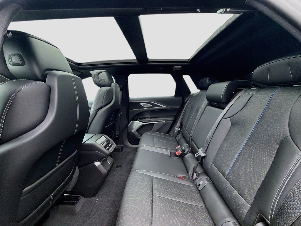 Used 2026 Black Cadillac Signature Luxury image 26