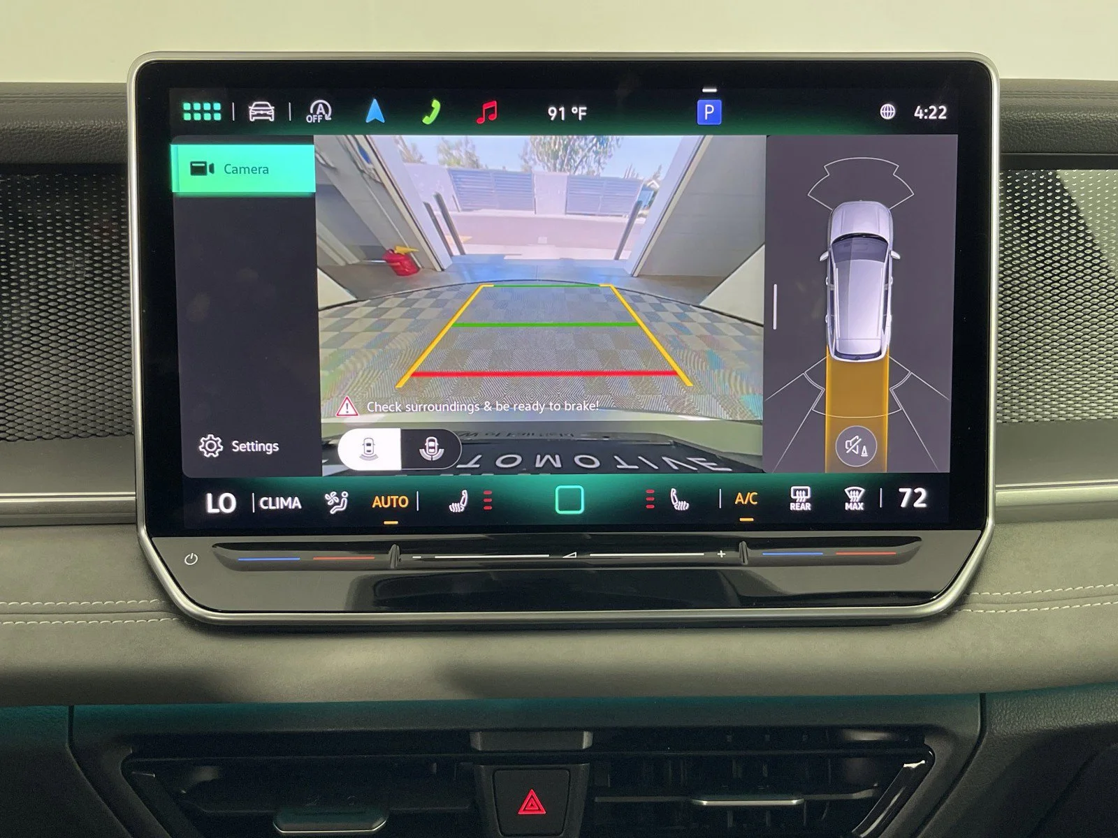 2025 Volkswagen Tiguan SE - Photo 28