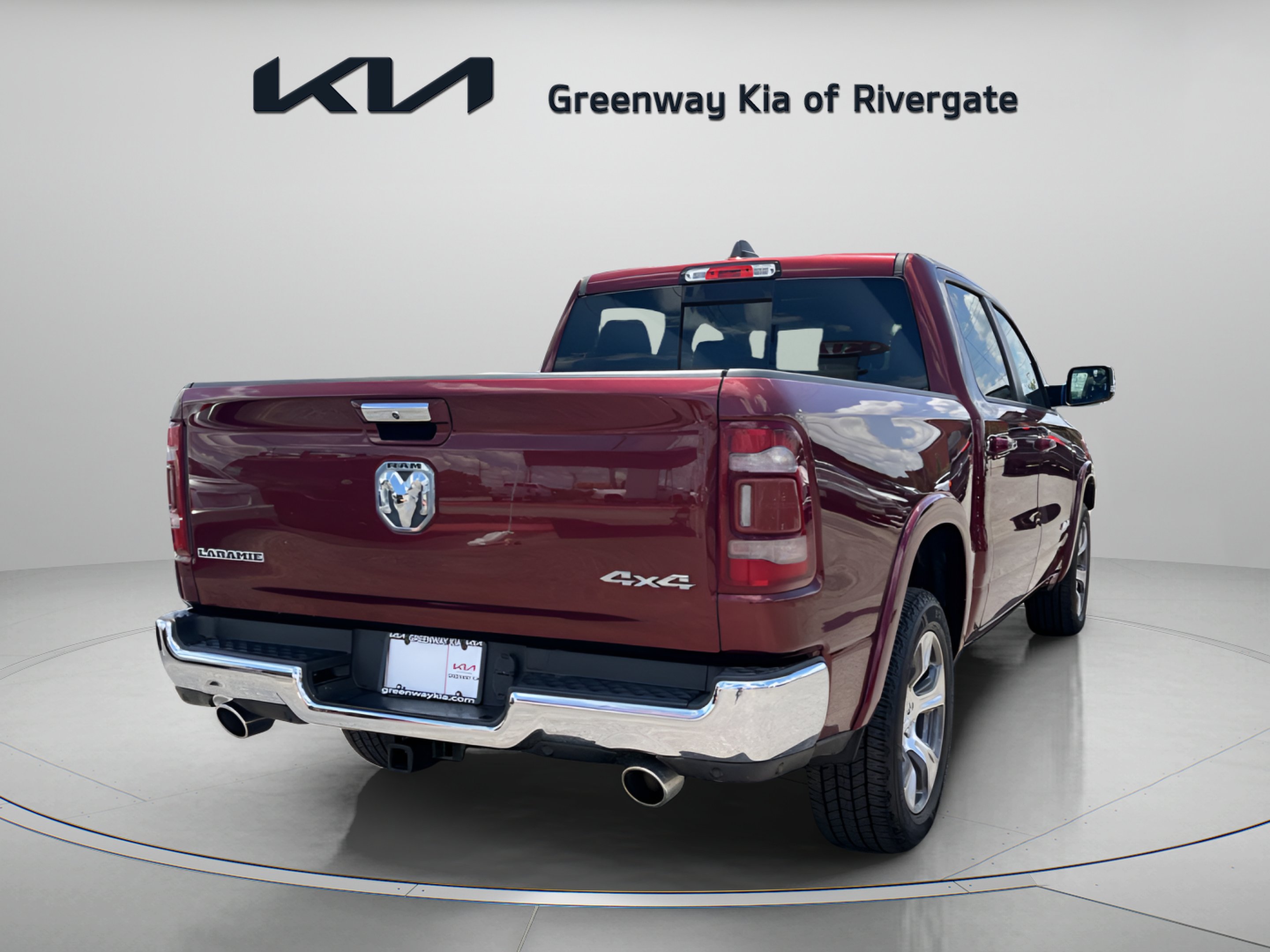 Used 2019 Delmonico Red Pearlcoat Ram Laramie image 7