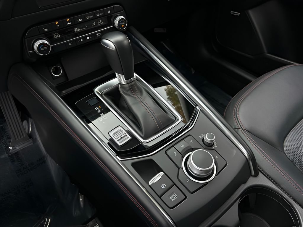 Certified Used 2025 Gray Mazda 2.5 S Carbon Edition image 19