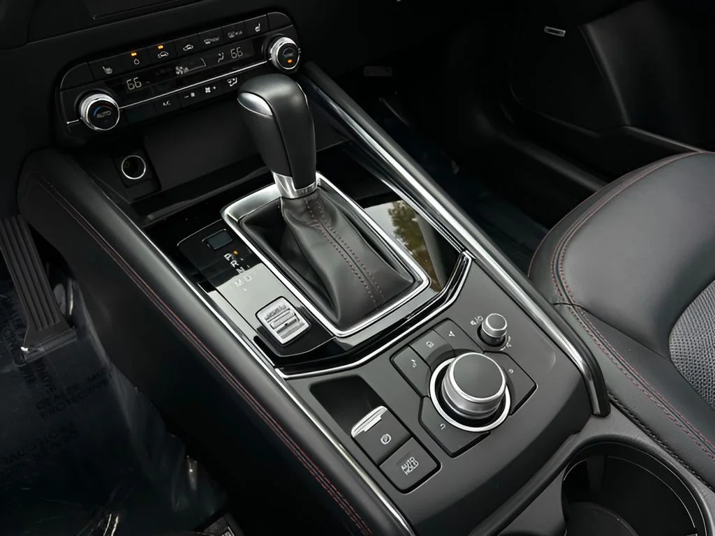 Used 2025 Gray Mazda 2.5 S Carbon Edition image 19