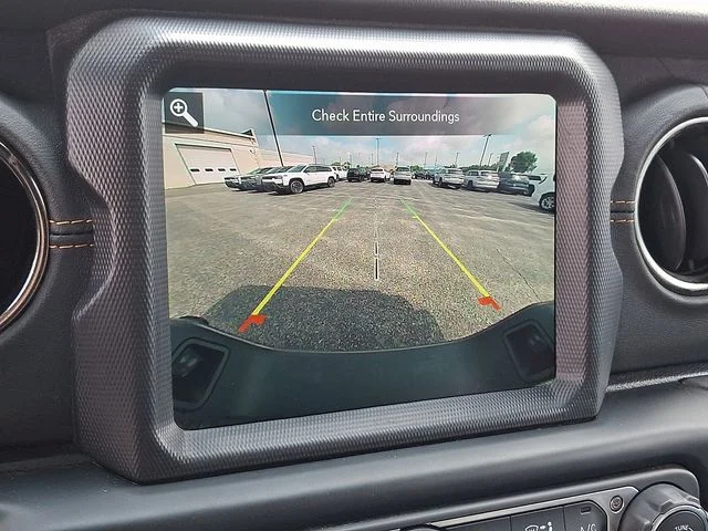 Certified Used 2021 Gray Jeep Overland image 24