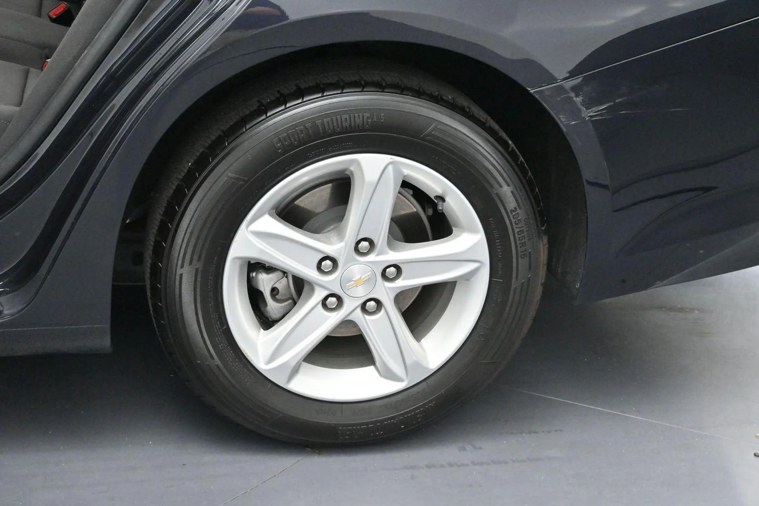 Used 2023 Dark Ash Metallic Chevrolet LT image 32