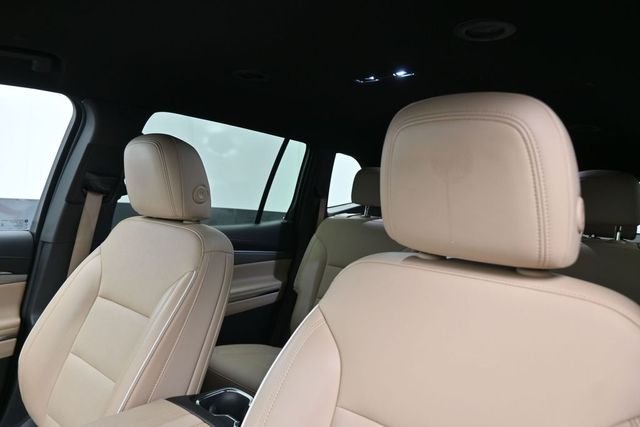 Used 2025 White Buick Preferred image 28