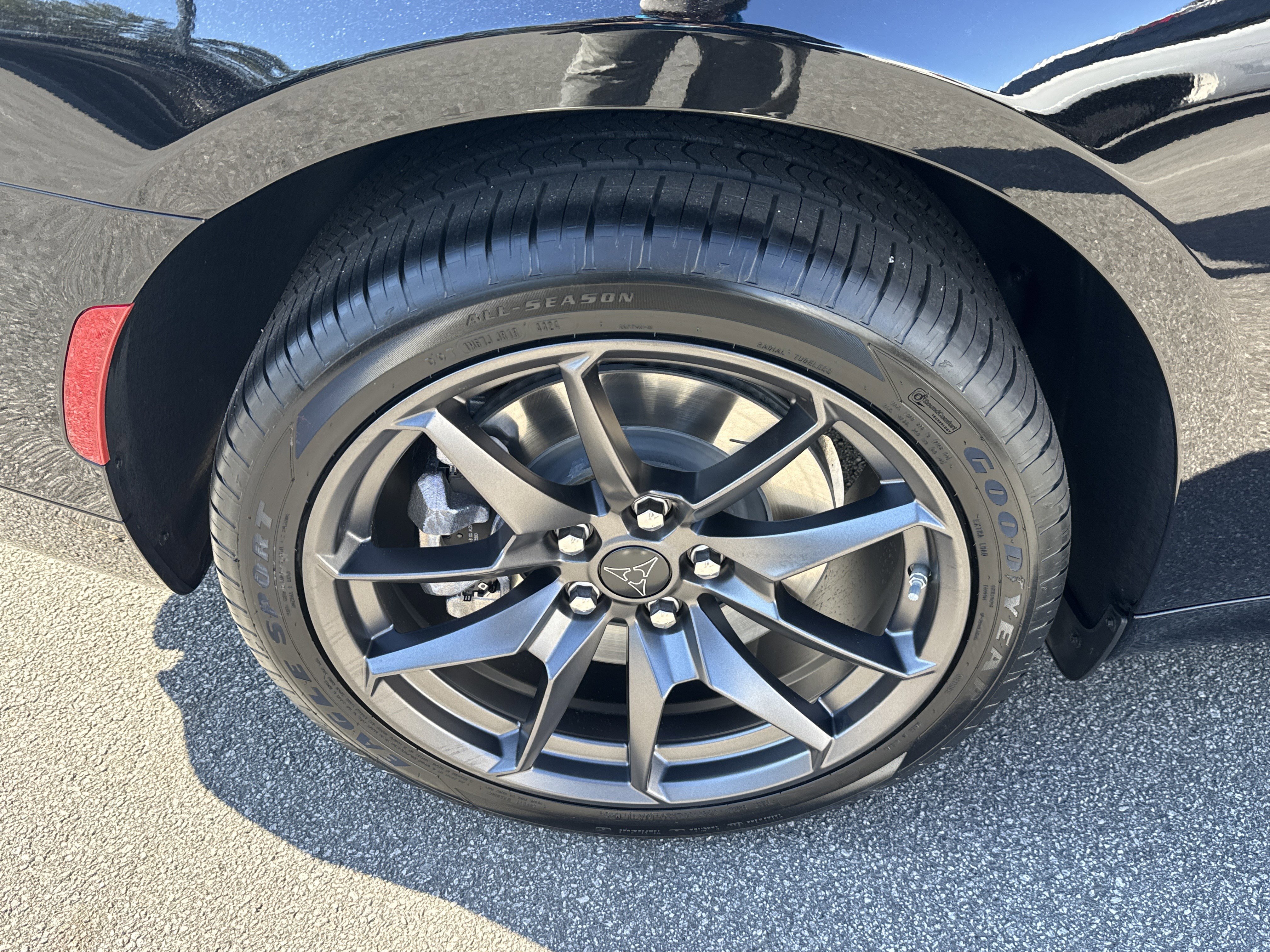 New 2026 Diamond Black Crystal Pearlcoat Dodge Scat Pack image 21