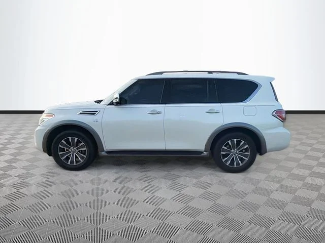 Used 2017 White Nissan SL image 4