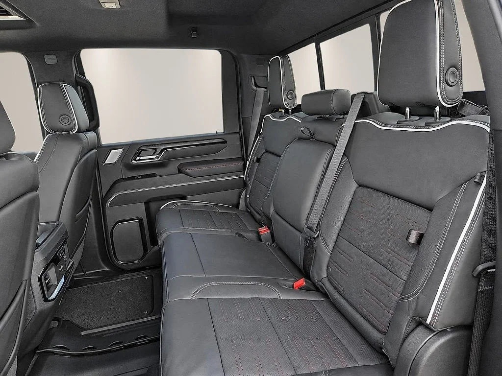 2026 GMC Sierra 2500HD AT4X - Photo 12