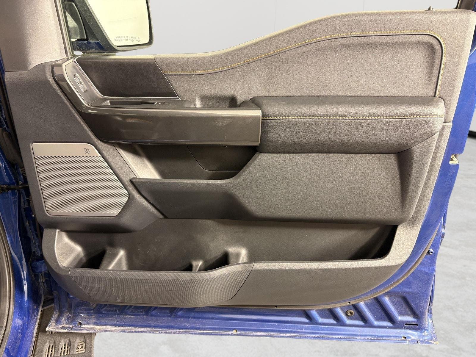 Used 2022 Atlas Blue Ford Tremor image 24