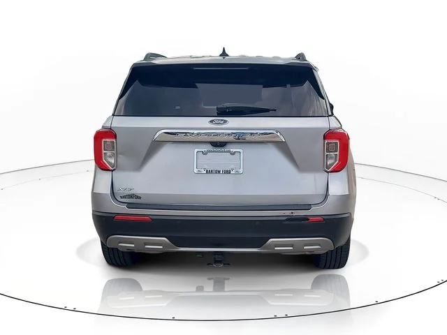 Used 2023 Silver Ford XLT image 6