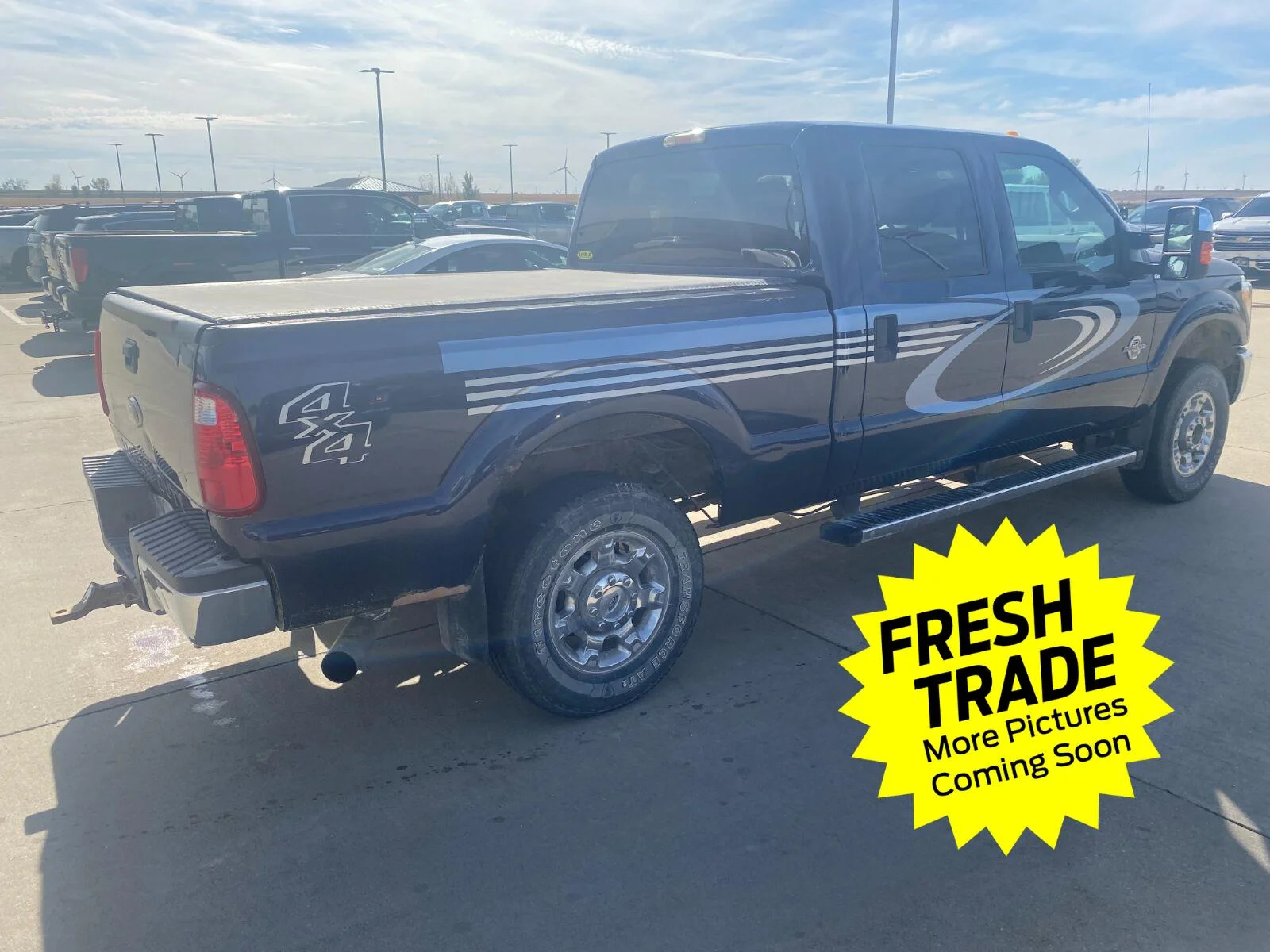 Used 2012 Dark Blue Pearl Metallic Ford XLT image 5