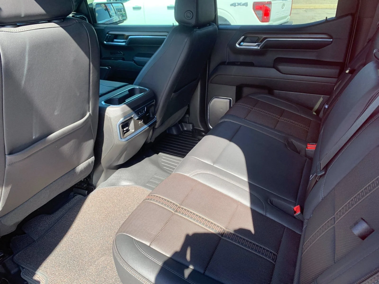 Used 2024 Radiant Red Tintcoat Chevrolet High Country image 13
