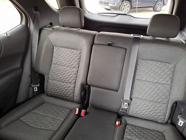 Used 2019 Silver Chevrolet LT image 18