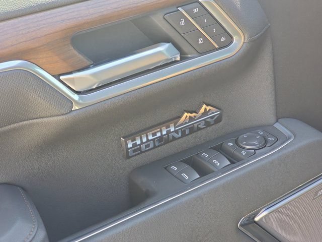 2026 Chevrolet Silverado 1500 High Country - Photo 18