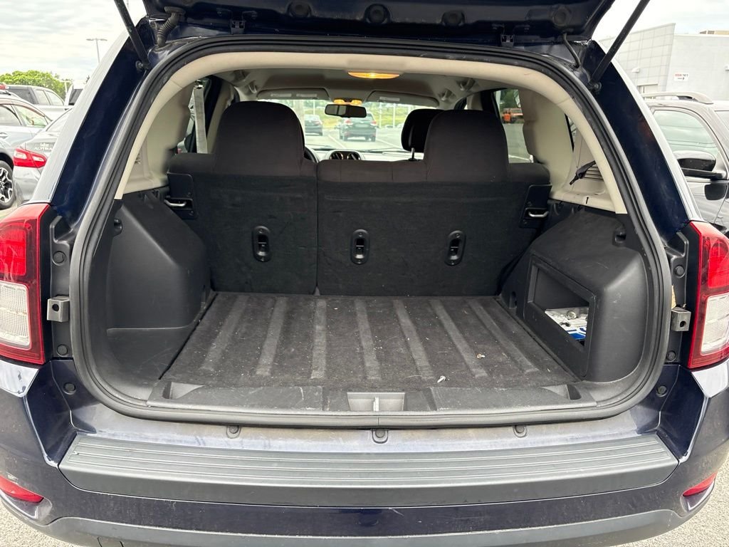 Used 2016 Blue Jeep Sport image 10