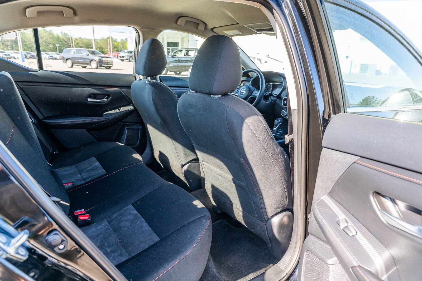 2025 Nissan Sentra SR - Photo 15