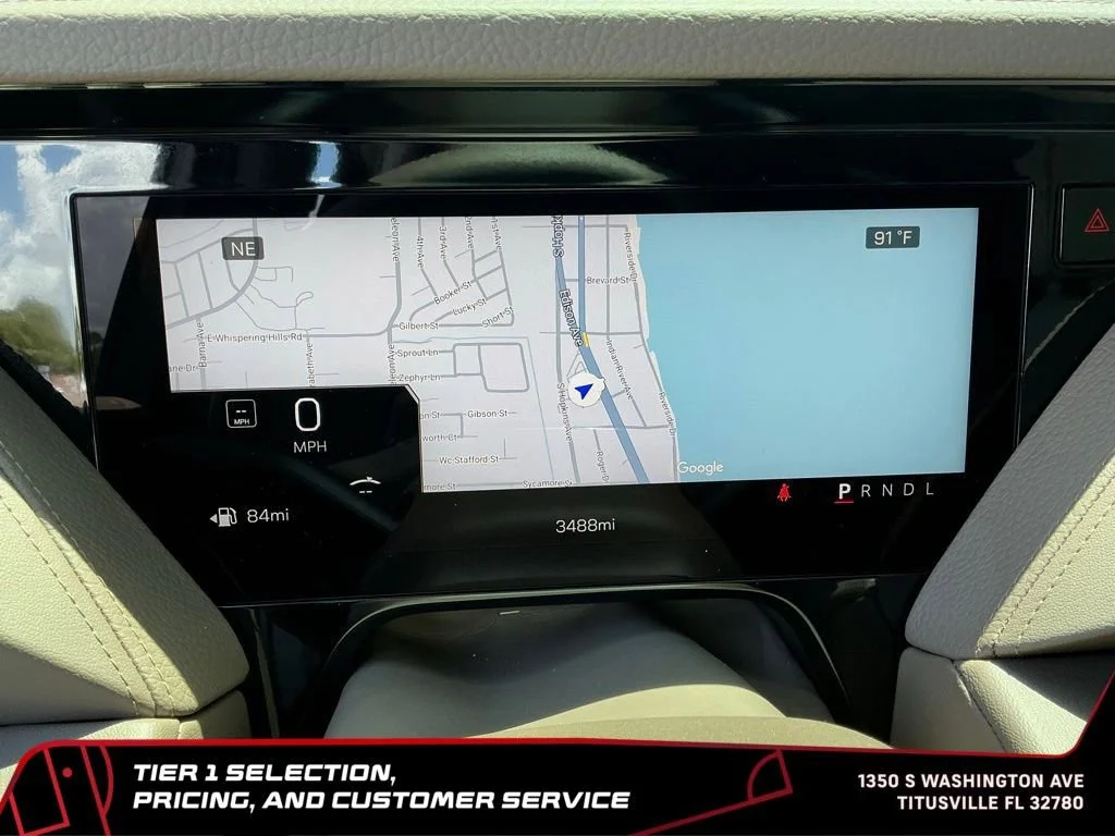 Certified Used 2026 Glacier White Tricoat GMC Denali image 11