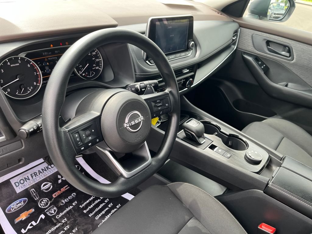 Used 2023 White Nissan S image 14