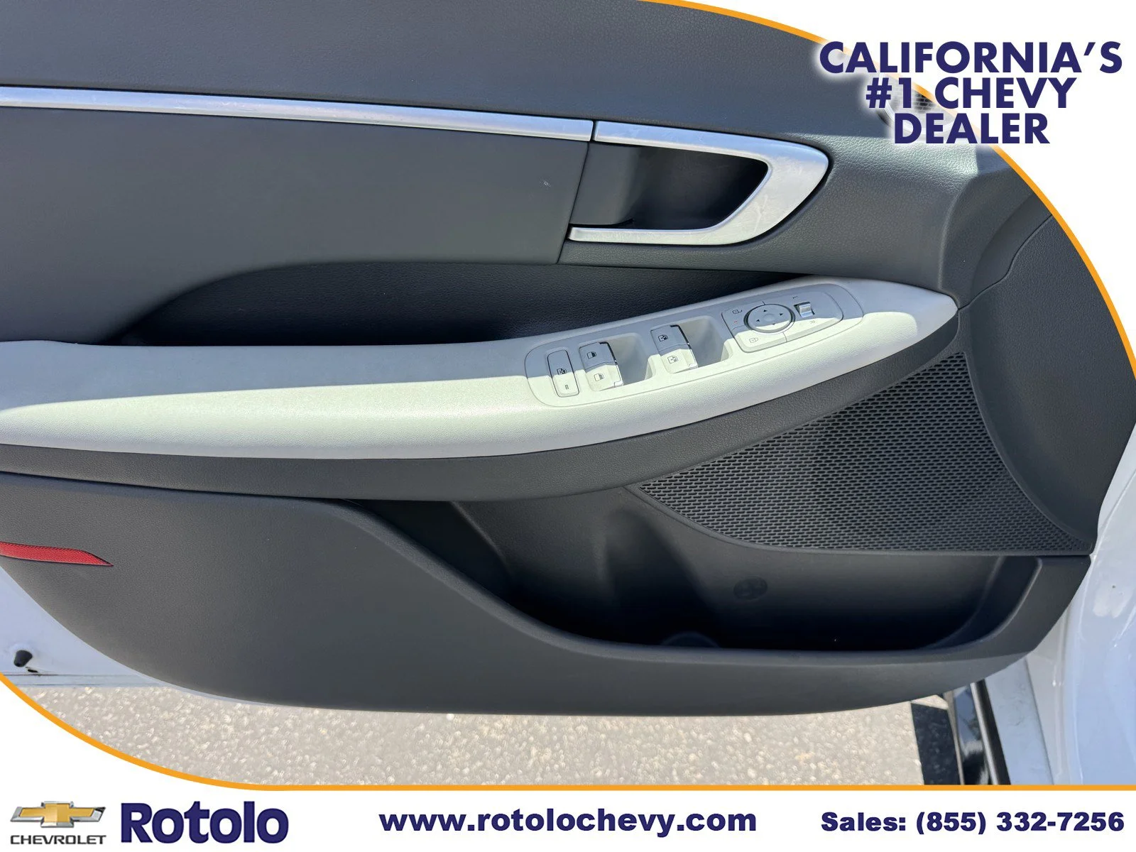 Used 2024 Serenity White Hyundai SEL image 15