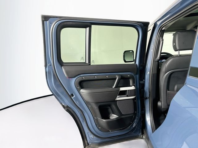Certified Used 2024 Tasman Blue Land Rover S image 23