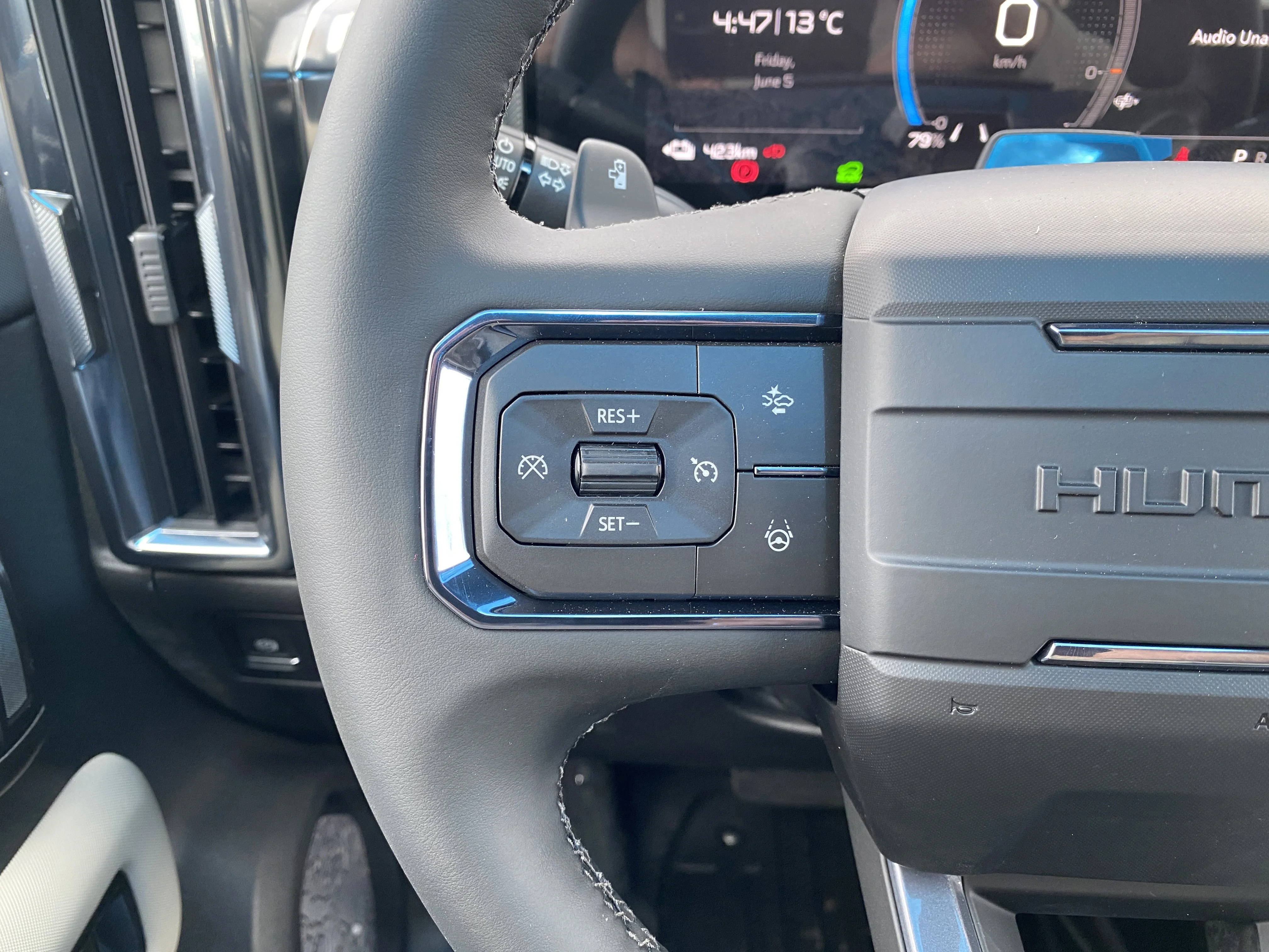 New 2026 VOID BLACK GMC 2X image 17