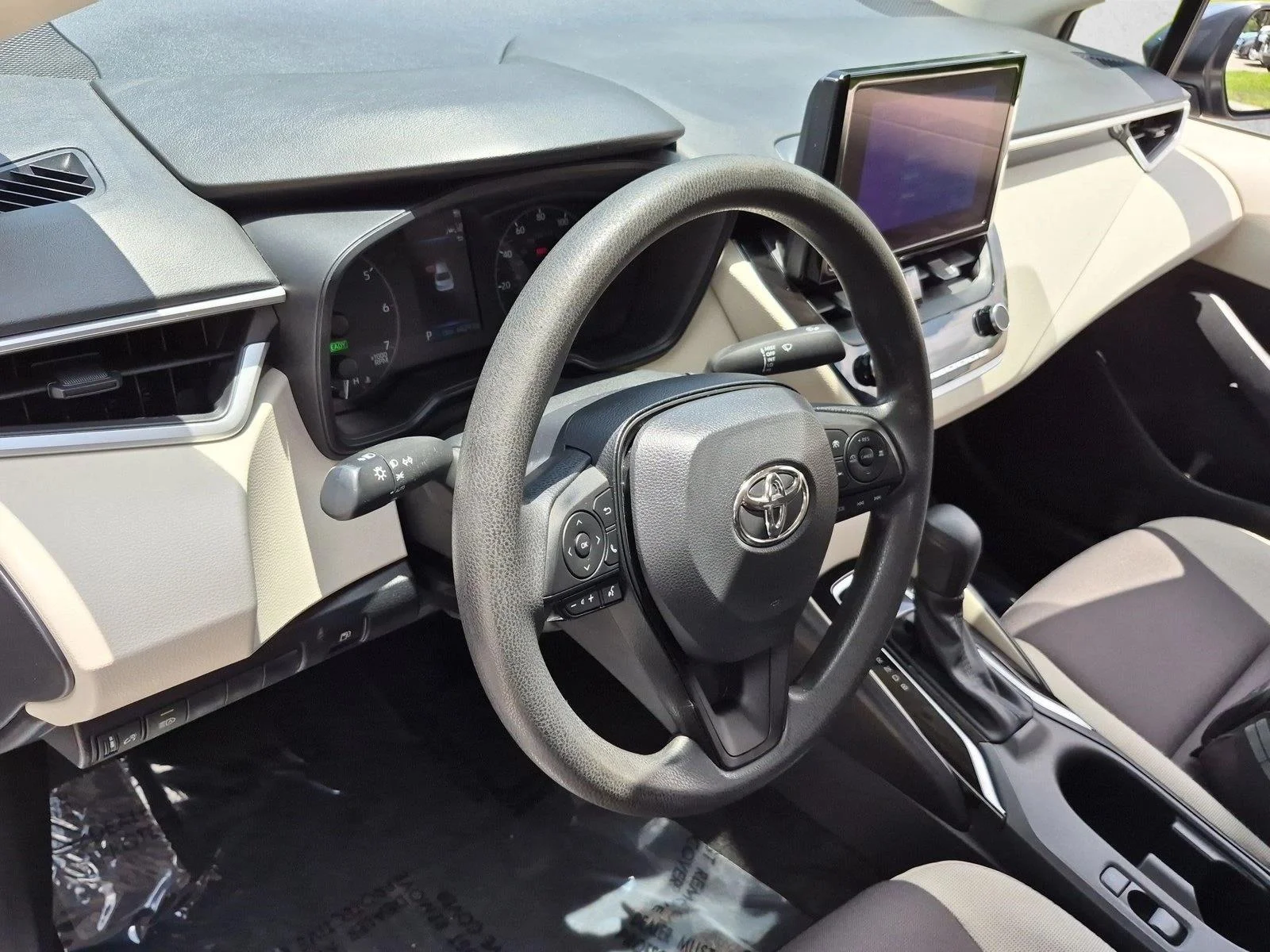 Used 2024 Celestite Toyota Hybrid LE image 10