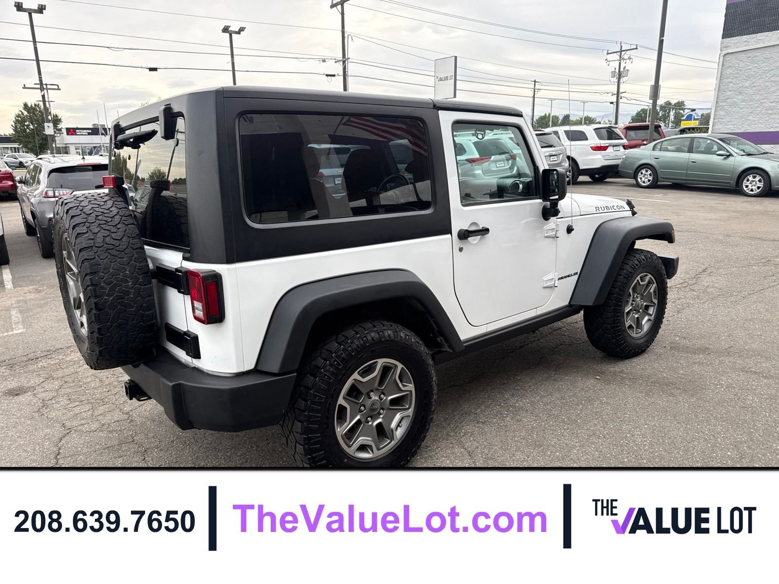 Used 2015 White Jeep Rubicon image 4