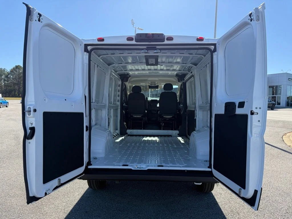 New 2026 Bright White Clear-Coat Exterior Paint RAM Low Roof image 22