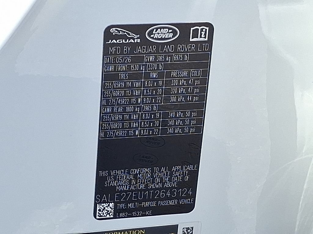 New 2026 Fuji White Land Rover X-Dynamic SE image 18