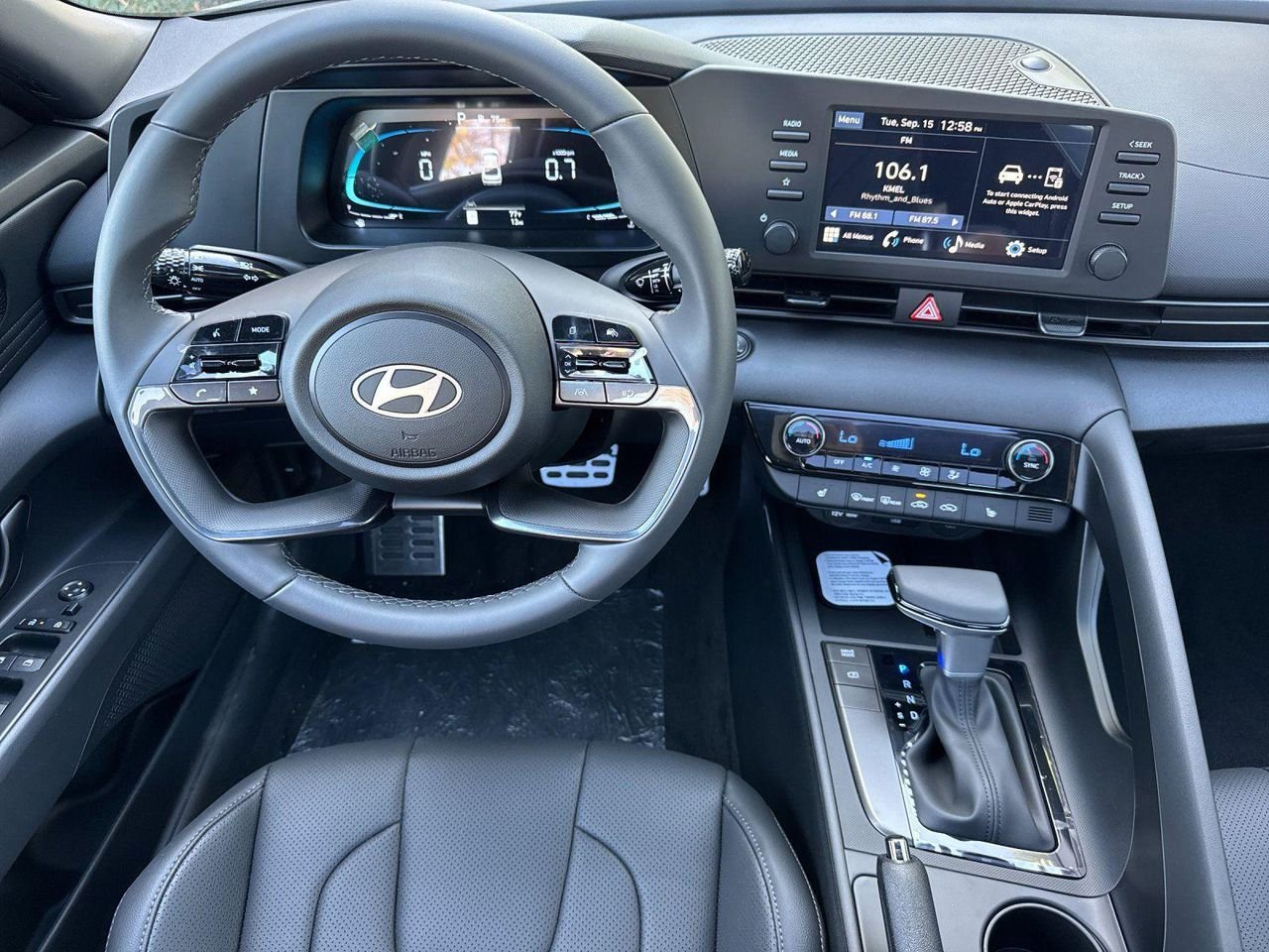 New 2026 Gray Hyundai SEL Sport Plus image 13