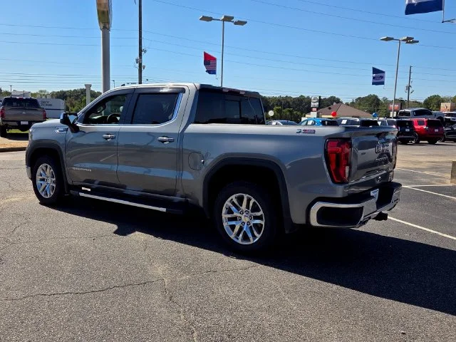 Used 2020 Gray GMC SLE image 5