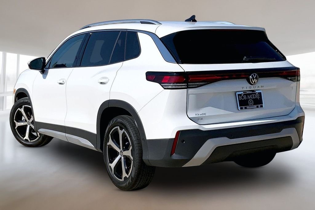 New 2026 Pure White Volkswagen 2.0T SE image 3