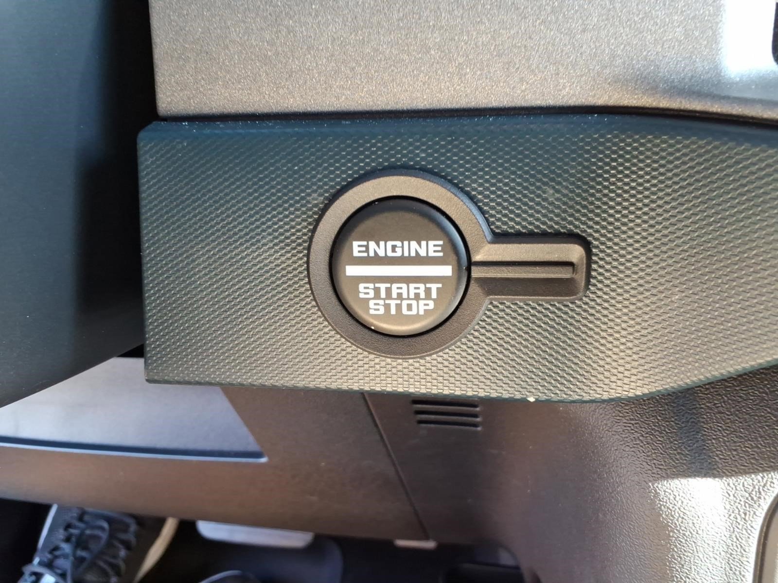 2024 Ford Bronco 4-Door Outer Banks - Photo 17