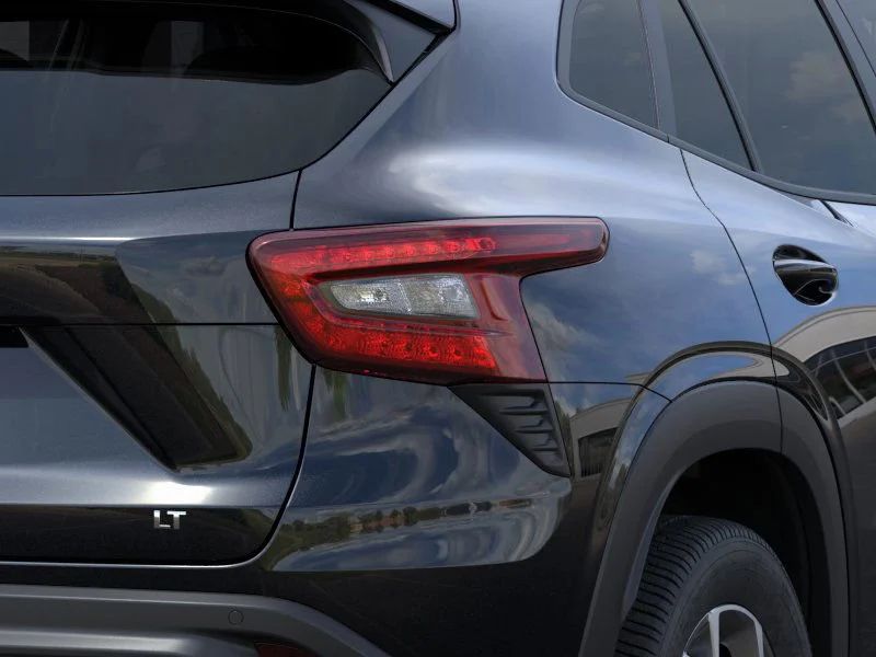 2025 Chevrolet Trax LT - Photo 14