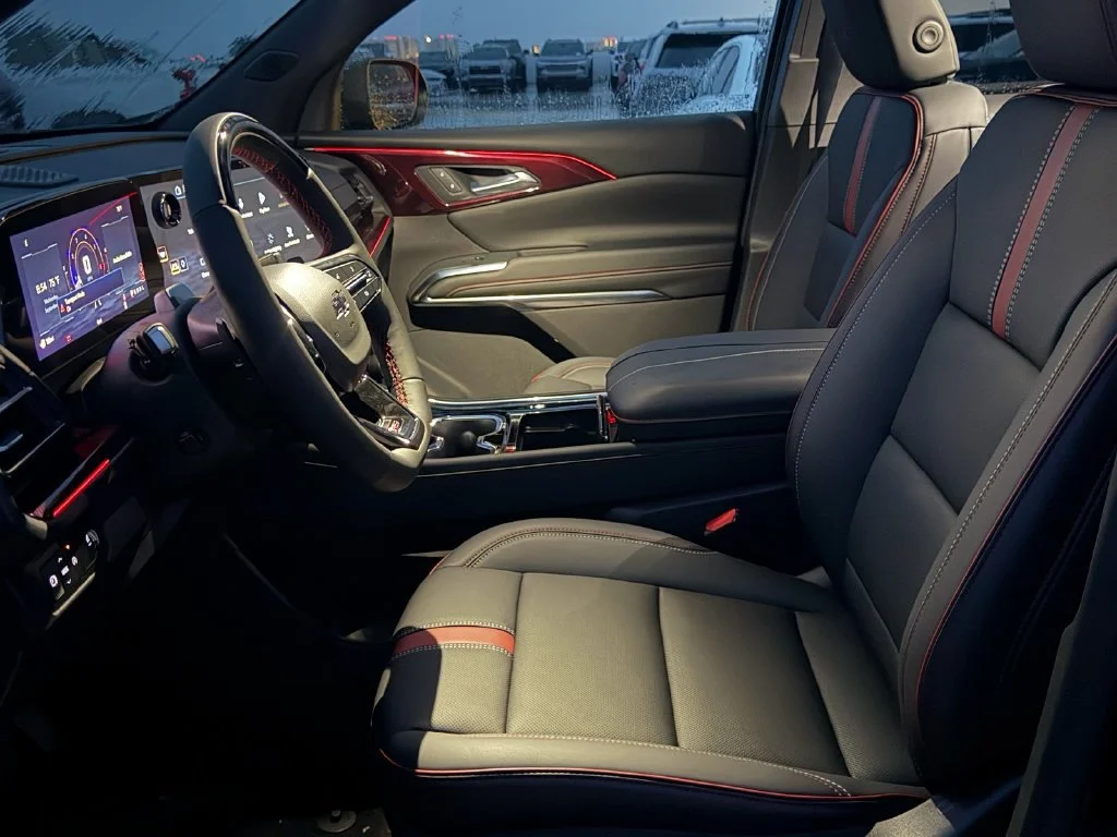 New 2027 Mosaic Black Metallic Chevrolet RS image 9