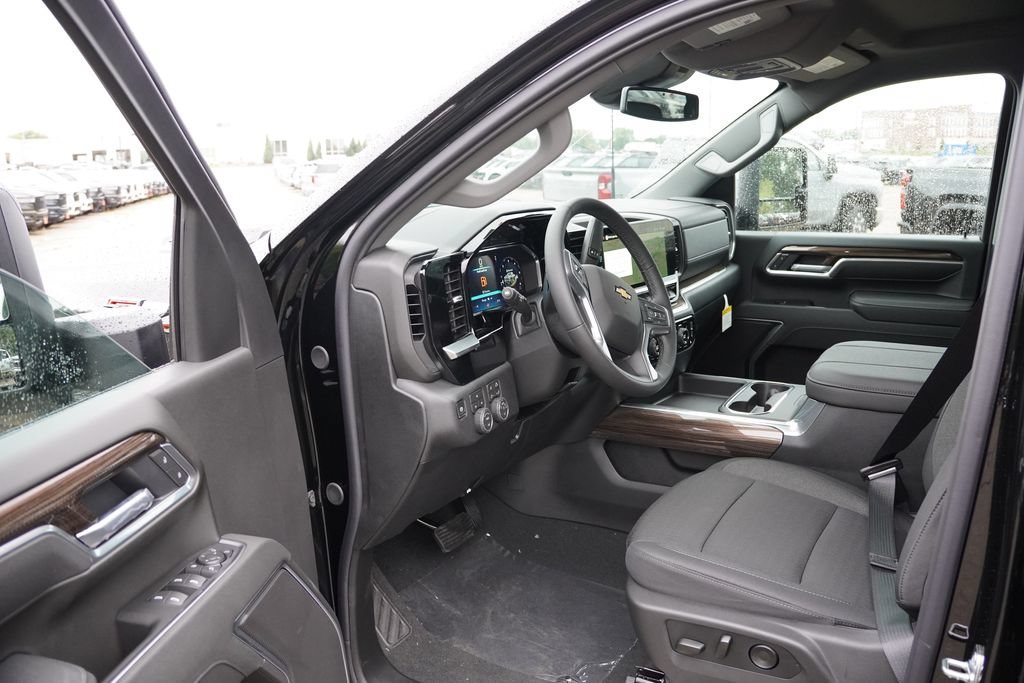 2026 Chevrolet Silverado 2500 HD LT - Photo 10