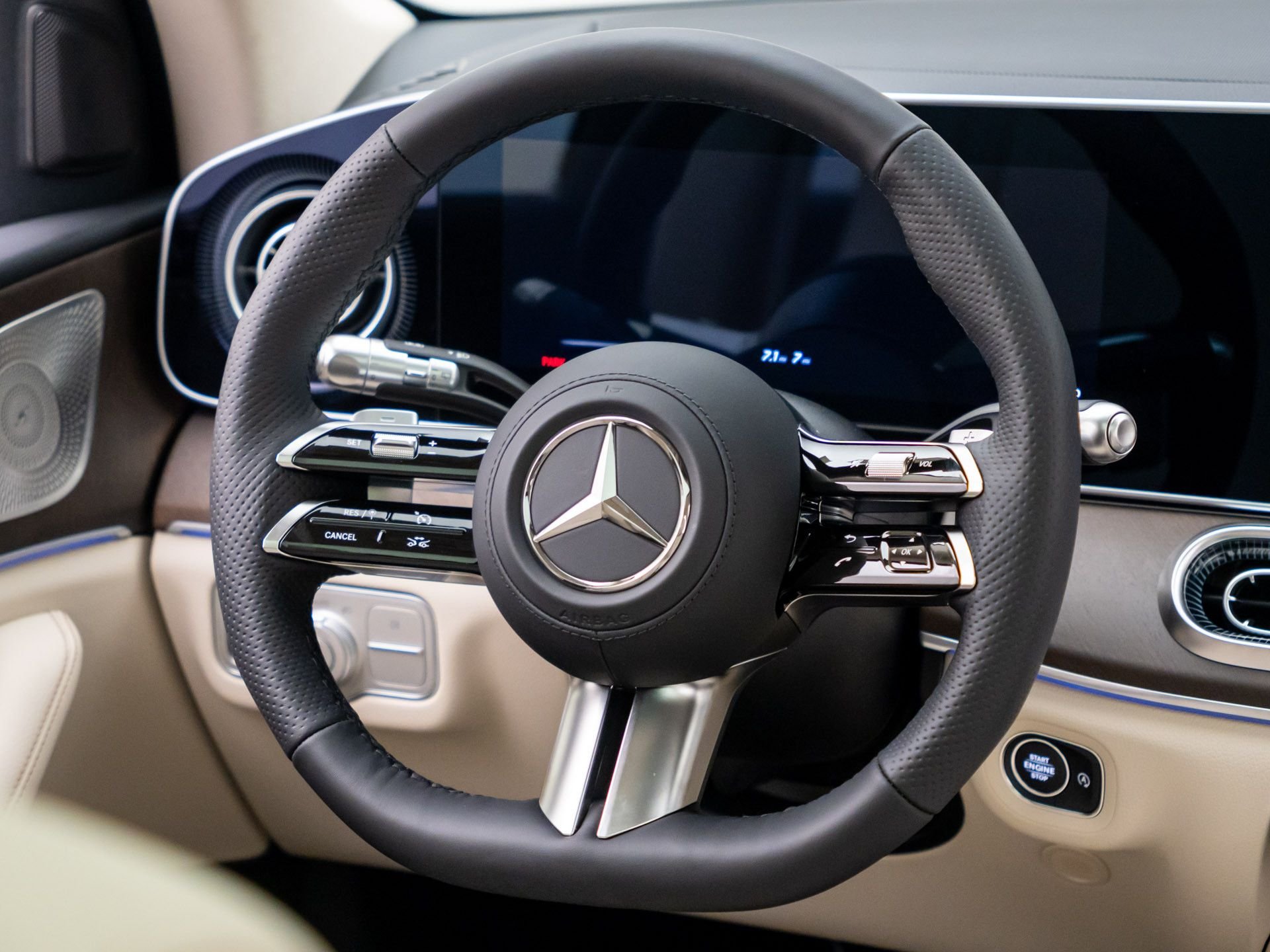 New 2027 Polar White Mercedes-Benz GLE 450 image 11
