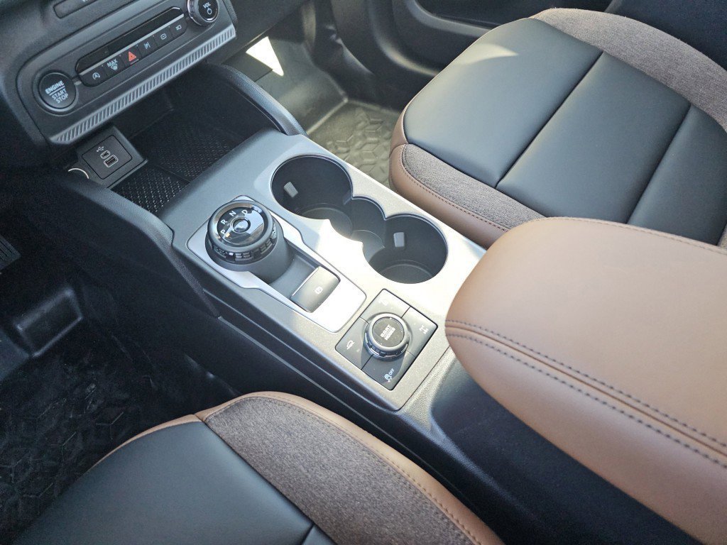 New 2026 Oxford White Ford Outer Banks image 33