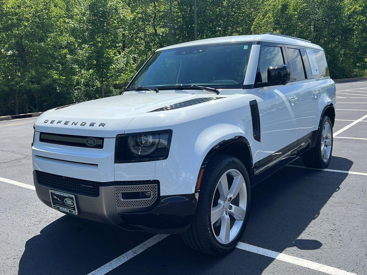 2023 Land Rover Defender 130