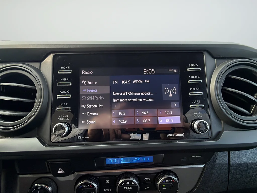 Used 2023 Silver Toyota SR image 13