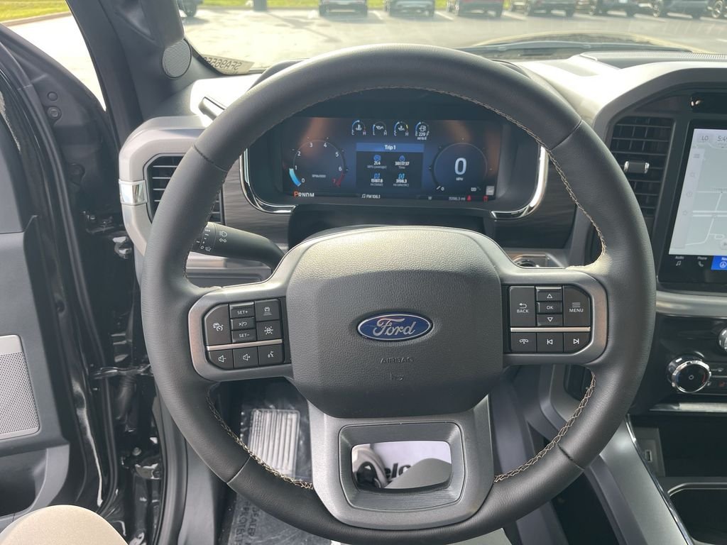 Used 2025 Black Ford Lariat image 14