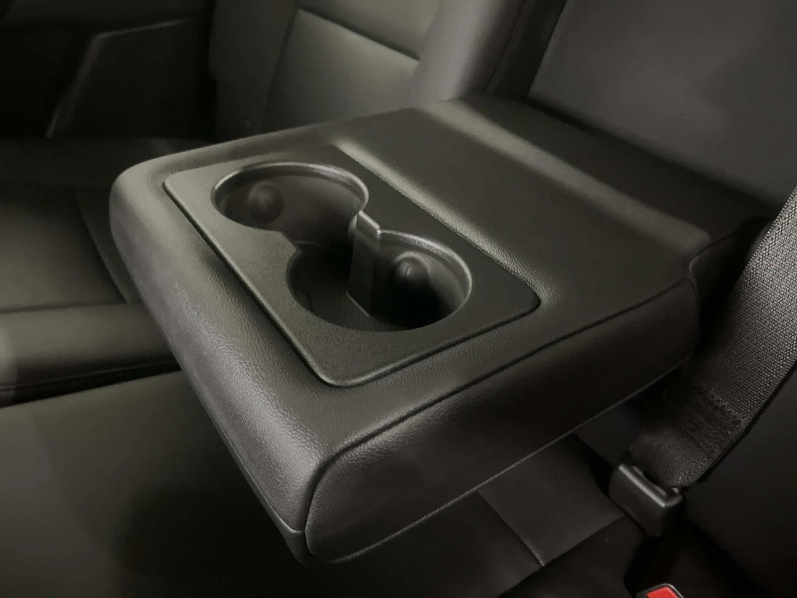Certified Used 2024 Onyx Black GMC Elevation image 15