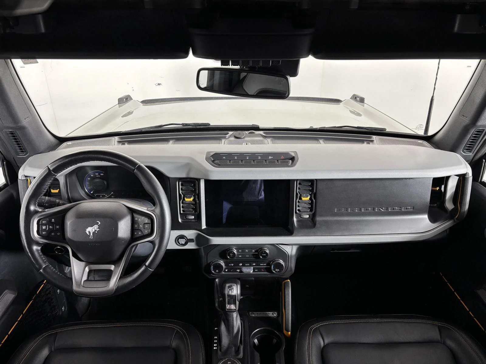 Used 2023 Cactus Gray Ford Badlands image 21
