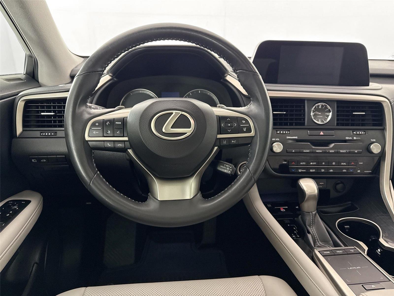 Used 2020 Eminent White Pearl Lexus RX 350 image 30