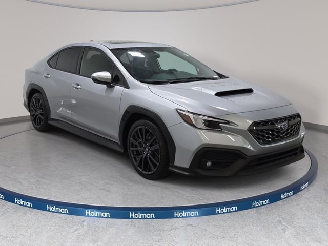 Used 2022 Silver Subaru Limited image 4